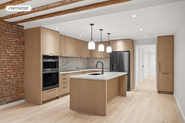 306 E 15th St in New York, NY - Building Photo - Building Photo