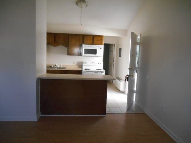 308 Pleasant St in Hinesville, GA - Building Photo - Building Photo