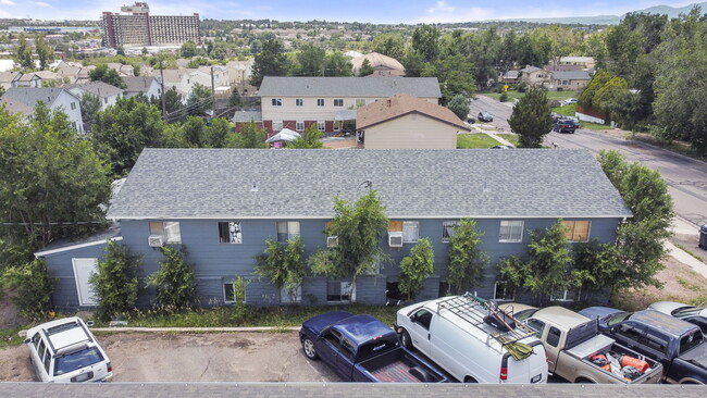 135 University Dr in Colorado Springs, CO - Building Photo - Primary Photo