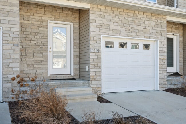 1275 Exchange St in North Liberty, IA - Building Photo - Building Photo