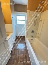 325 12th St in Elyria, OH - Building Photo - Building Photo