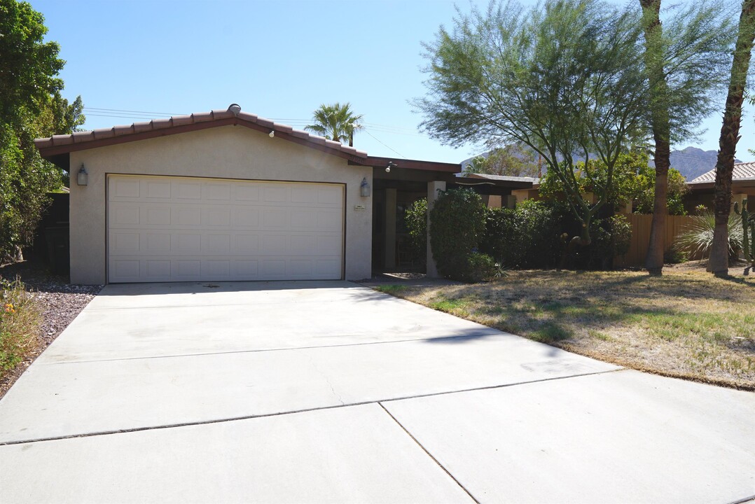 51920 Avenida Martinez in La Quinta, CA - Building Photo