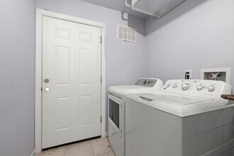 47 N 7th St, Unit GD in Newark, NJ - Foto de edificio - Building Photo