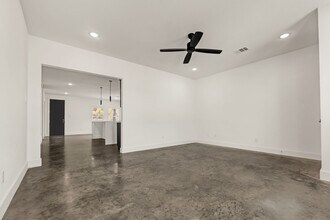 3003 Alpha Wolf Ct in College Station, TX - Building Photo - Building Photo