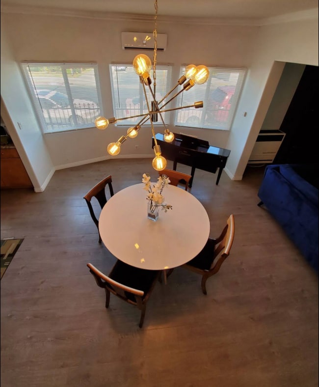 property at 839 E 46th St