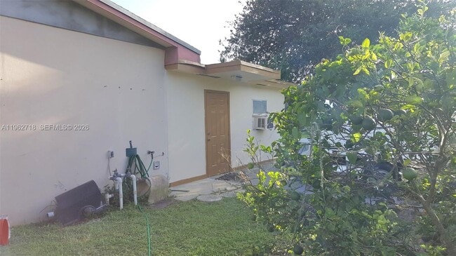 27660 SW 162nd Ave in Homestead, FL - Building Photo - Building Photo