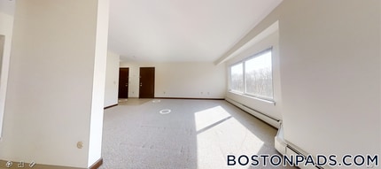 378 Sunderland Rd in Worcester, MA - Building Photo - Building Photo