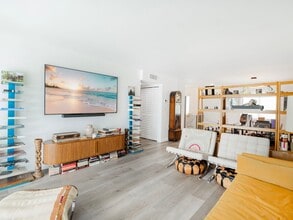 1631 NE 114th St in Miami, FL - Building Photo - Building Photo