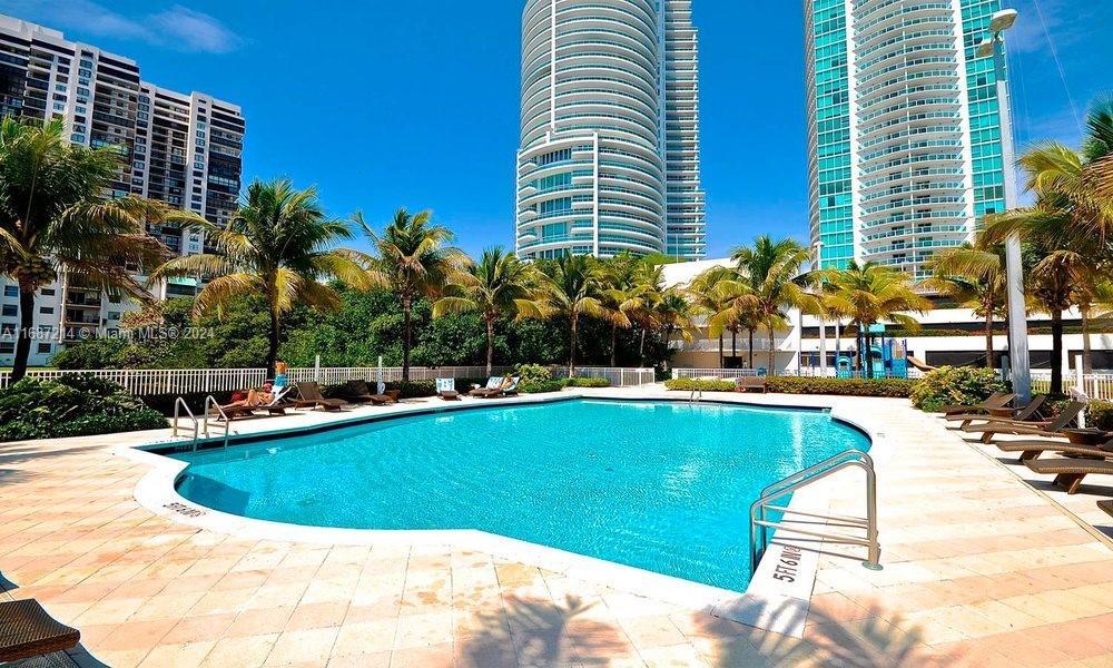 2101 Brickell Ave, Unit 2608 in Miami, FL - Foto de edificio