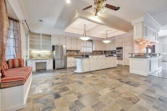 4063 Breakwood Dr in Houston, TX - Building Photo - Building Photo