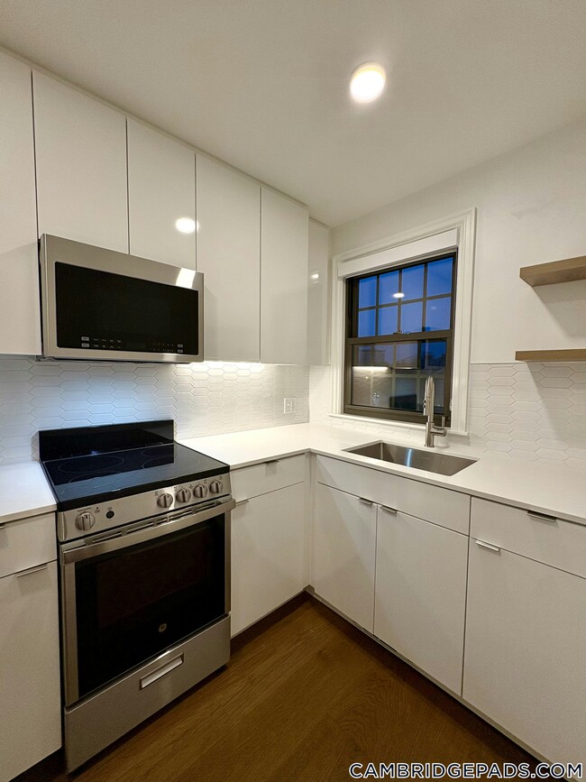 1200 Massachusetts Ave