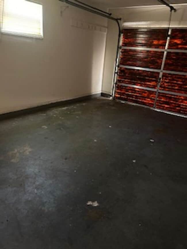 12902 Kellywood Cir in Hudson, FL - Building Photo - Building Photo