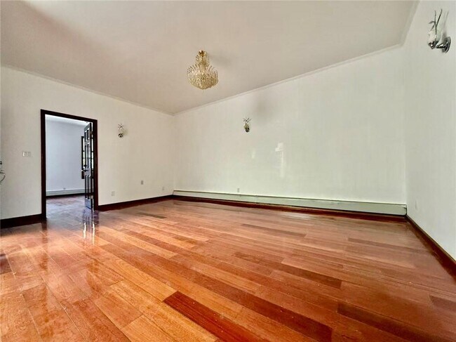 333 Parkville Ave in Brooklyn, NY - Building Photo - Building Photo