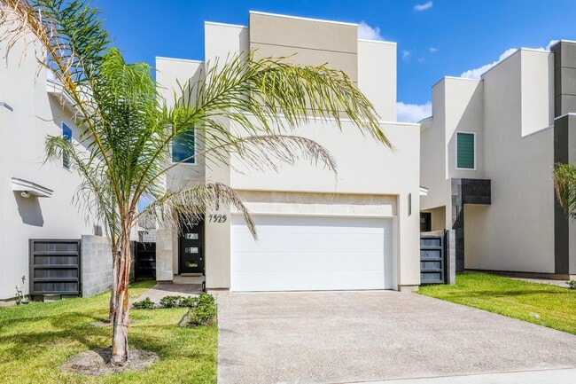 property at 7525 Cresta Bella St