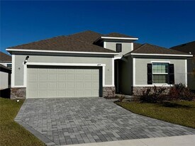 4899 Lyric Dr in Mascotte, FL - Building Photo