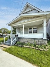 1124 Vinal St in Toledo, OH - Building Photo - Building Photo
