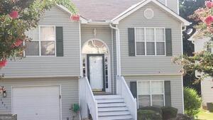 5871 Ruby Walk in Rex, GA - Building Photo