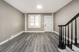 657 Lamb St in Bethlehem, PA - Building Photo - Building Photo