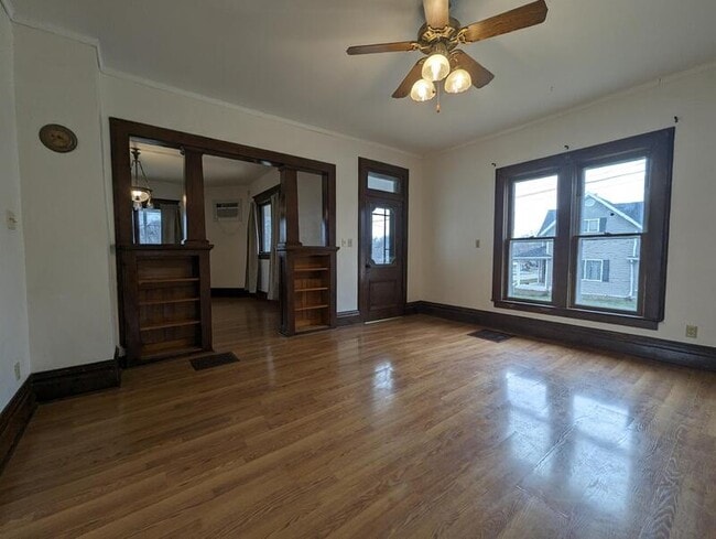 property at 702 S Main St