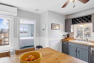 372 Bunker Hill St in Boston, MA - Building Photo - Building Photo