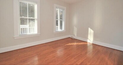 57 Greenwood St in Melrose, MA - Building Photo - Building Photo