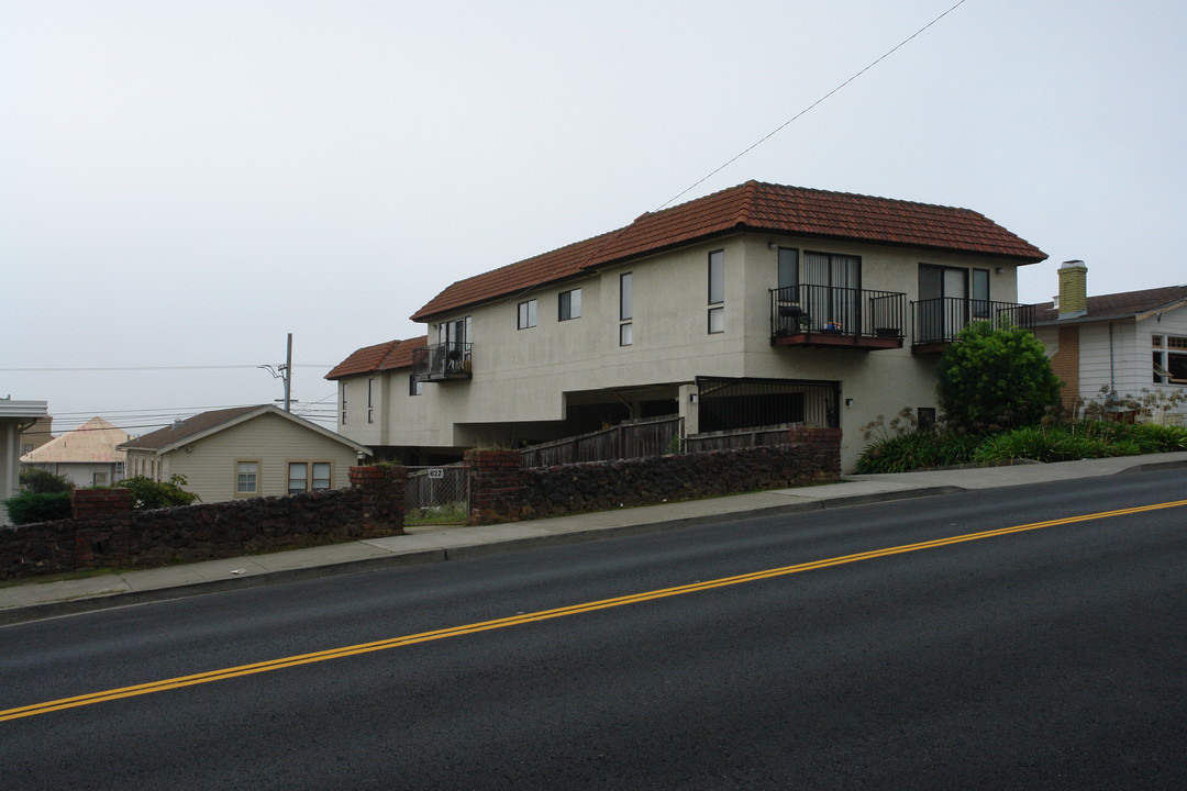 629 S Miller Ave in South San Francisco, CA - Building Photo