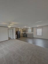 249 Laurel Leah in Oxford, MI - Building Photo - Building Photo