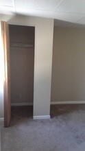 9707 State Rd in Glenwood, NY - Building Photo - Building Photo