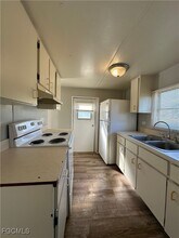 7891 Suncoast Dr in North Fort Myers, FL - Building Photo - Building Photo