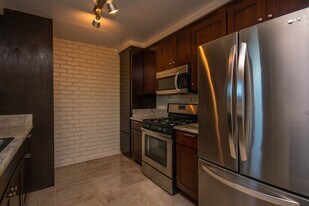 3700 Highland Dr in Carlsbad, CA - Building Photo