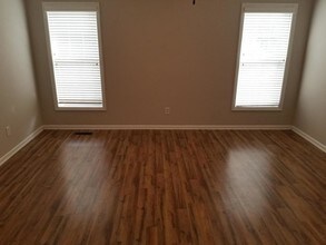 2136 Flagstone Ct in Greenville, NC - Building Photo - Building Photo