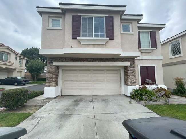 10861 Howard Dallies Jr Cir in Garden Grove, CA - Building Photo - Building Photo