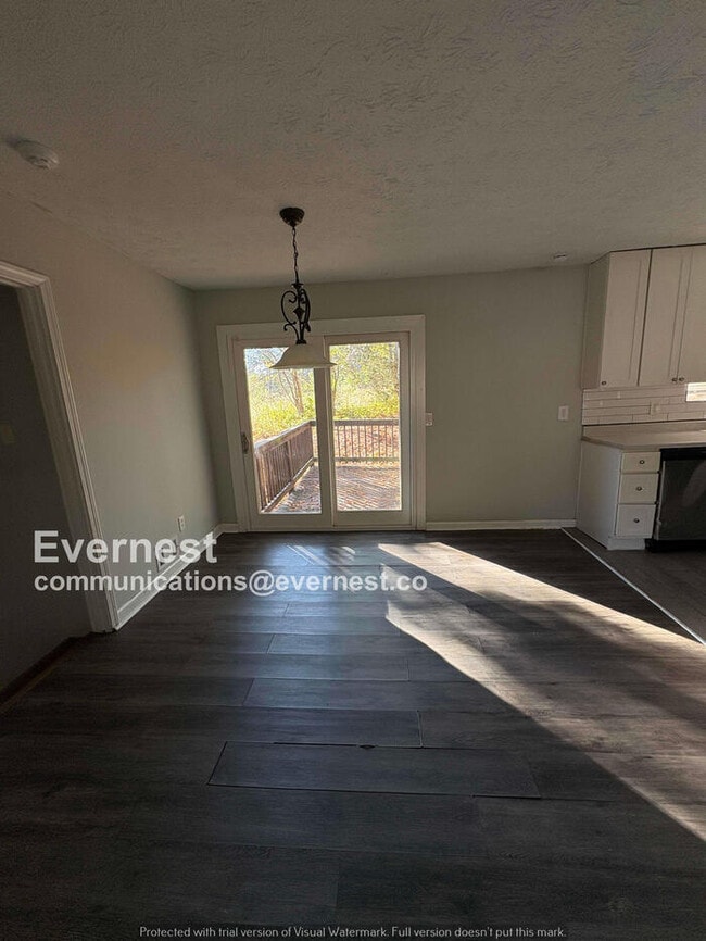 193 W Canterbury Dr in Jonesboro, GA - Building Photo - Building Photo