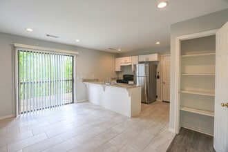602 Camellia Dr in Bentonville, AR - Building Photo - Building Photo