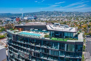 6401 Wilshire Blvd in Los Angeles, CA - Building Photo