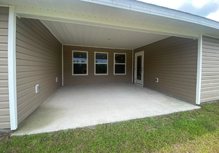 5544 Mars Hl Ln in Panama City, FL - Building Photo - Building Photo