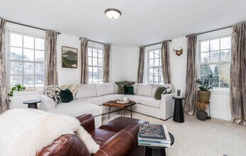 2 Walker Ln in Rye, NH - Building Photo - Building Photo