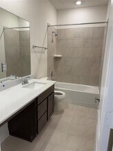 4828 Sun Fls Dr in Katy, TX - Building Photo - Building Photo