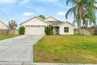 212 Bent Oak Loop in Davenport, FL - Building Photo - Building Photo