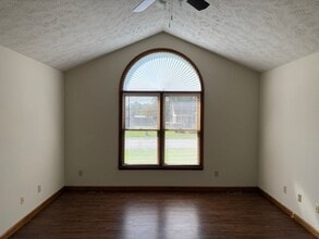 3814 Sturbridge Dr in Hope Mills, NC - Building Photo - Building Photo