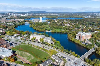 Le Paris Apartments in Ottawa, ON - Building Photo - Building Photo