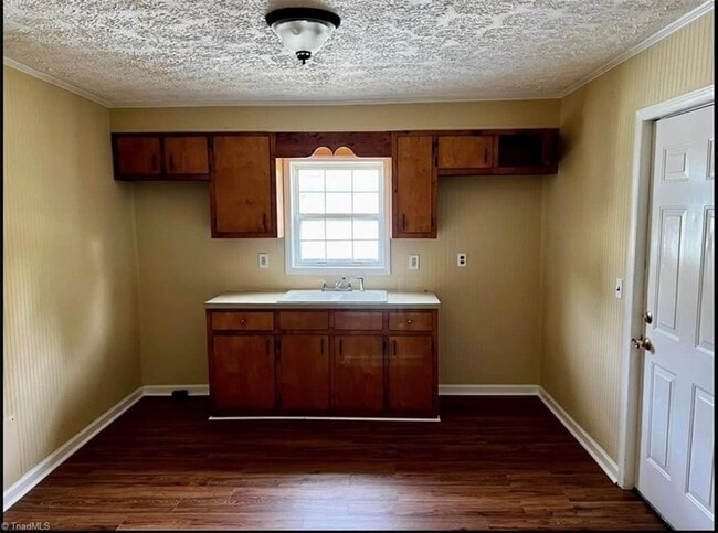 1134 24th St NE in Winston-Salem, NC - Building Photo - Building Photo