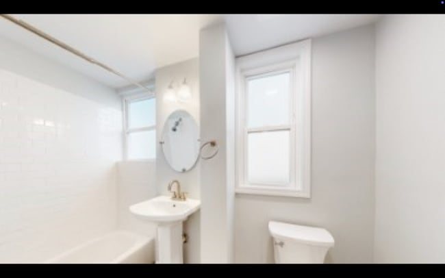 27 Chelsea St, Unit #3 in Boston, MA - Building Photo - Building Photo