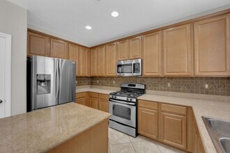 685 Calamus Palm Pl in Henderson, NV - Building Photo - Building Photo