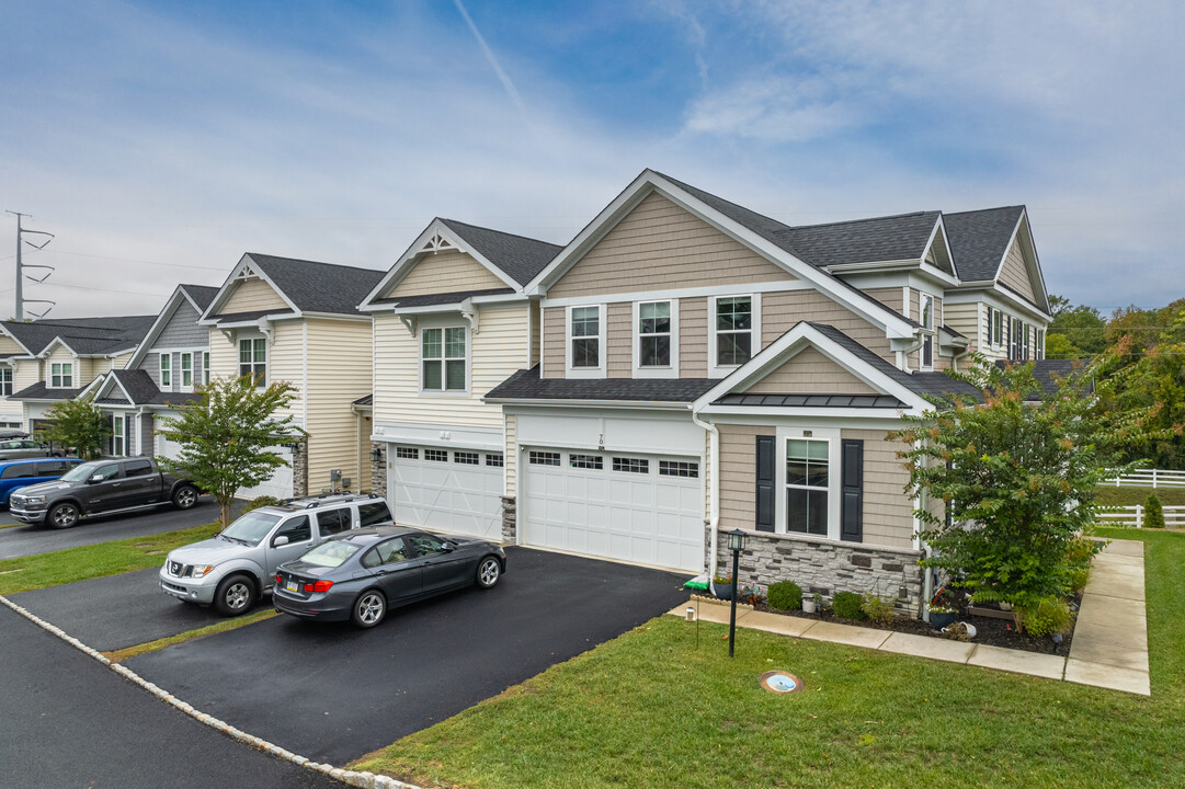 Brookfield at Chester Heights in Glen Mills, PA - Building Photo