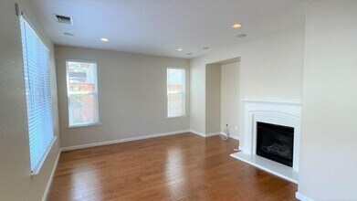 3946 Hidden Grove Ln in Concord, CA - Building Photo - Building Photo