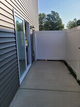 507 Manhattan Ave-Unit -Unit A in Greenville, NC - Building Photo - Building Photo