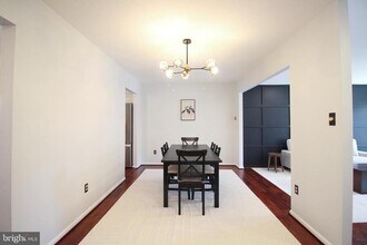 3139 Stratford Ct in Oakton, VA - Building Photo - Building Photo