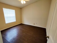 858 Grand Regency Pointe photo'