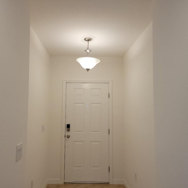 4057 Serene Water Ave in Eustis, FL - Building Photo - Building Photo